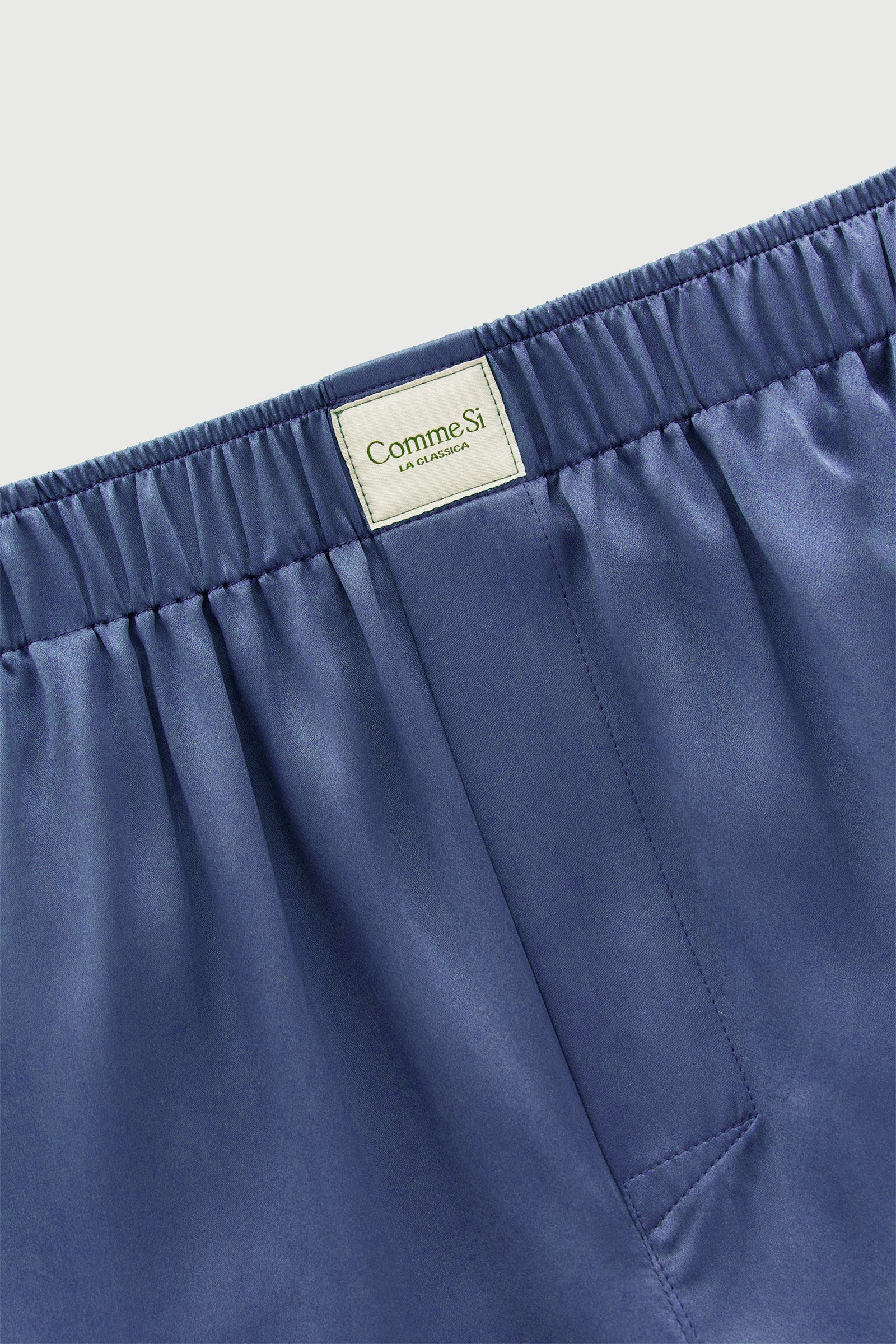 La Boxer Alta, Silk