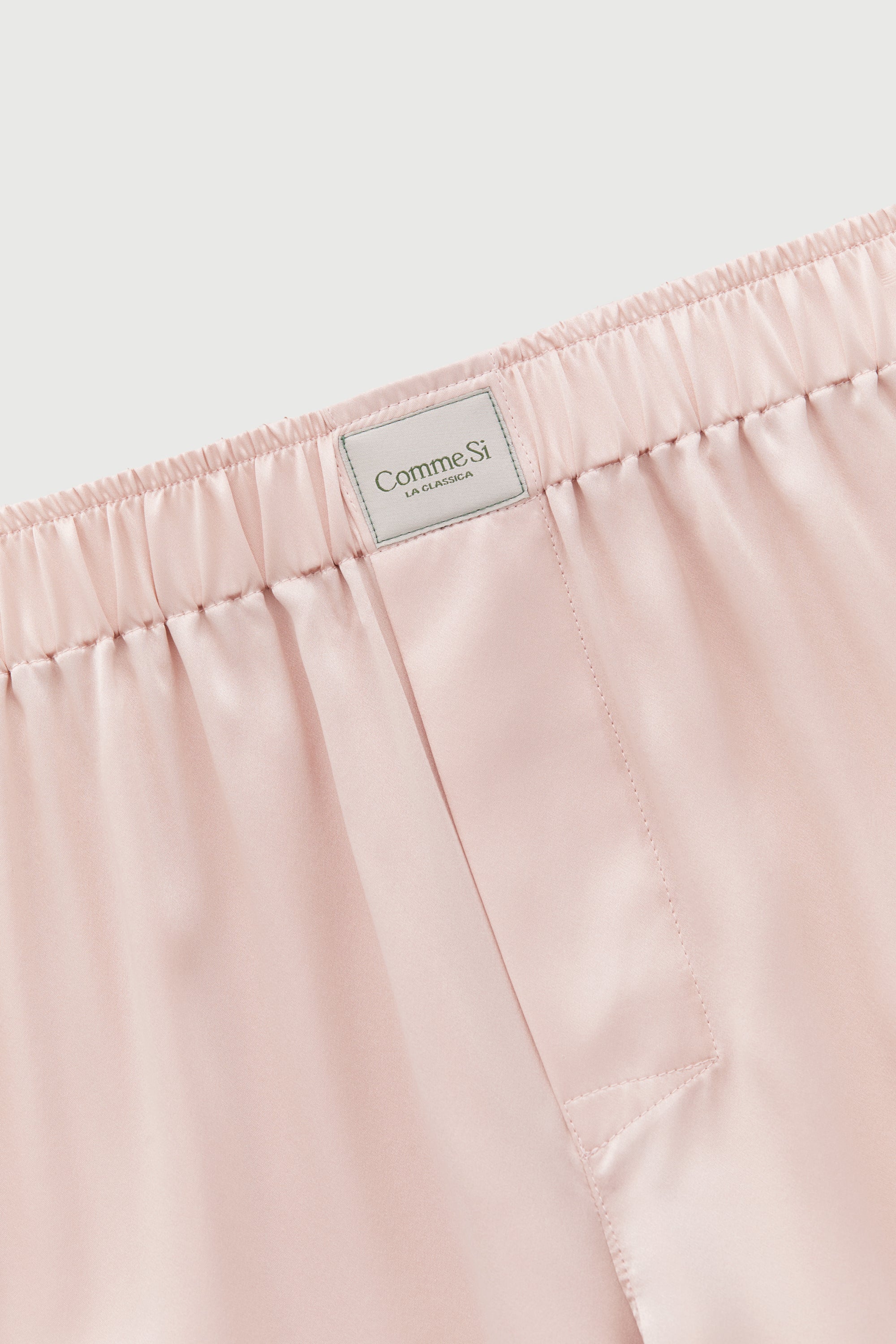 La Boxer Alta, Silk