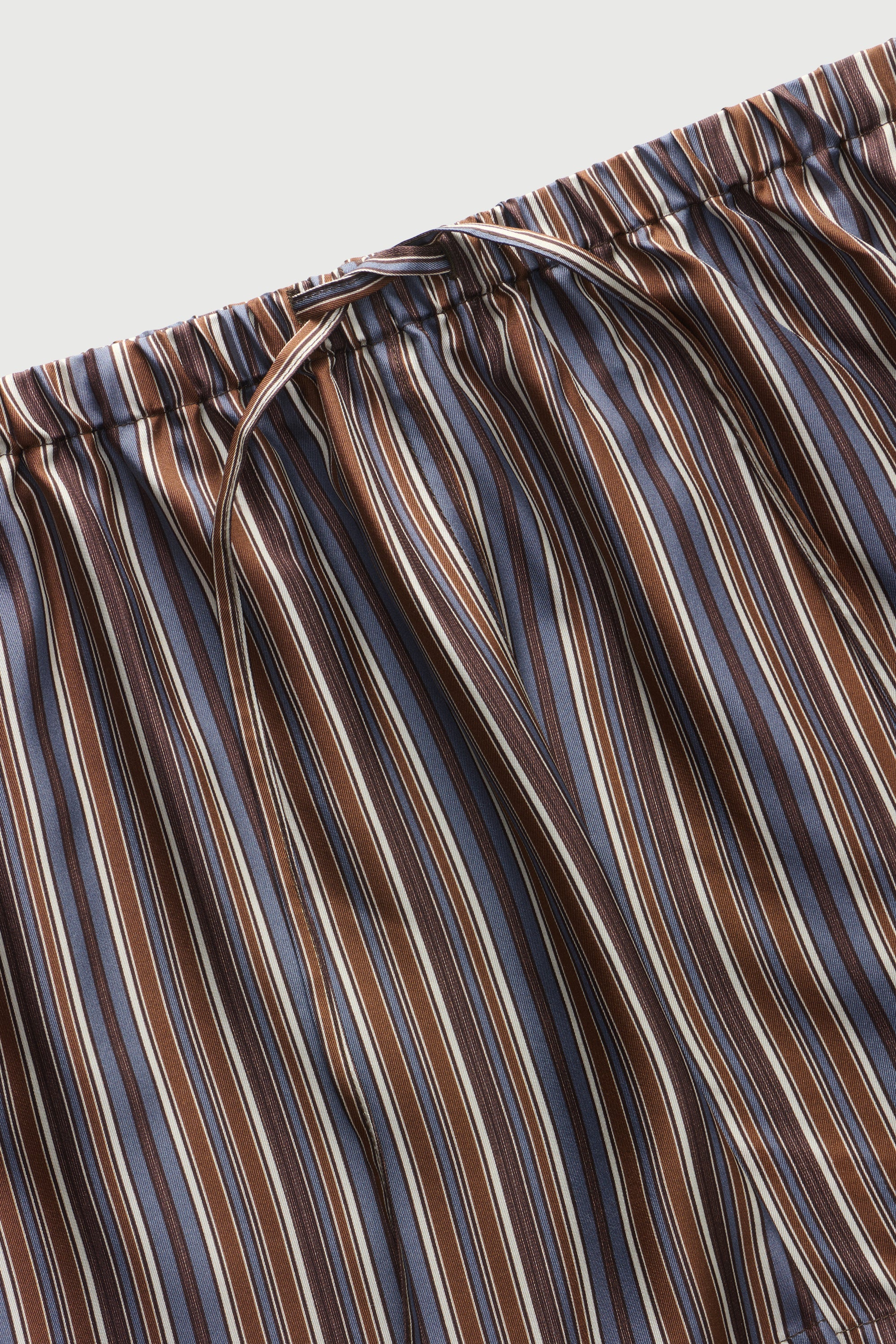 The Drawstring Short, Silk Twill