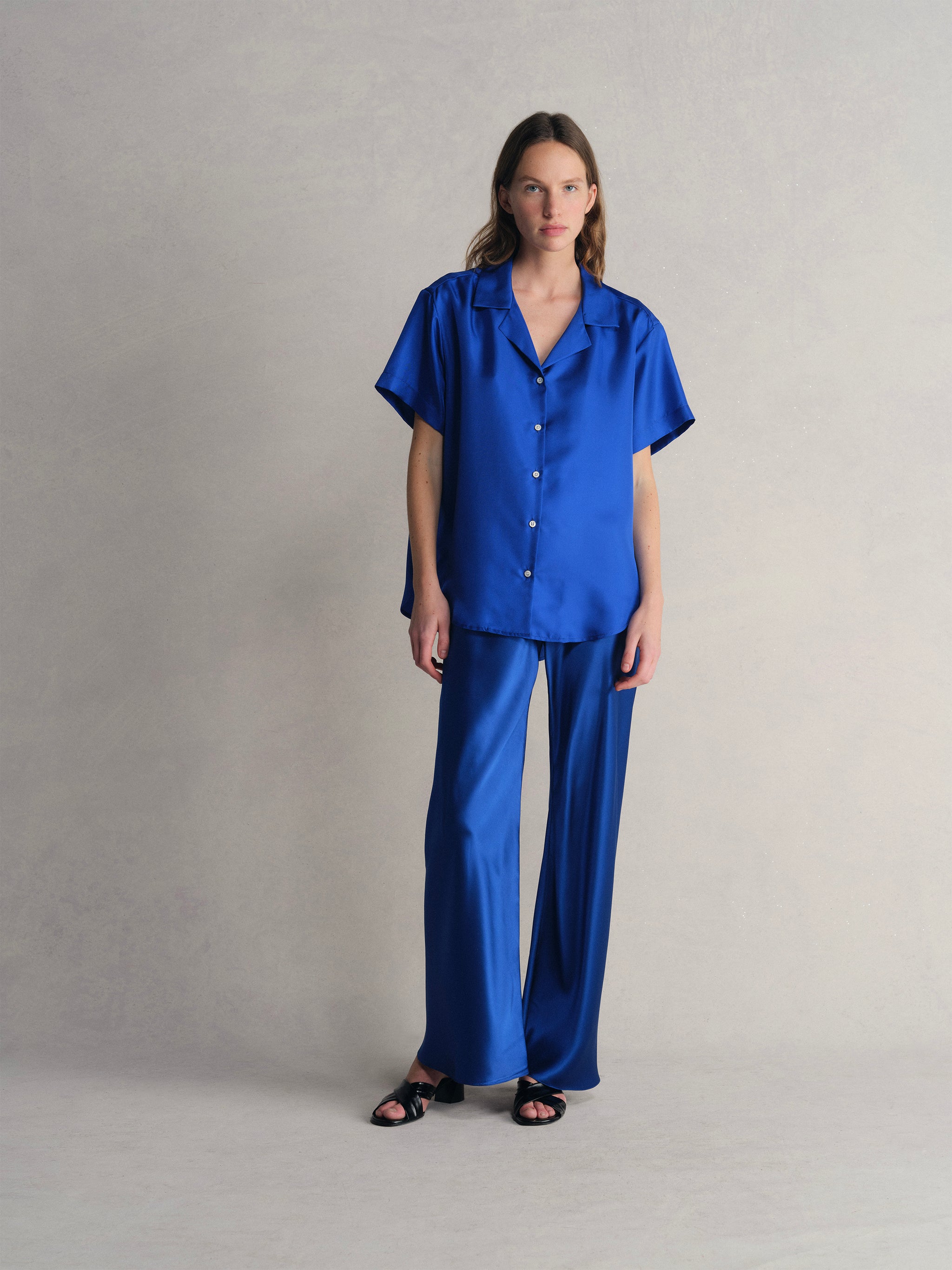 The Notched Collar Short Sleeve Shirt, Silk Twill