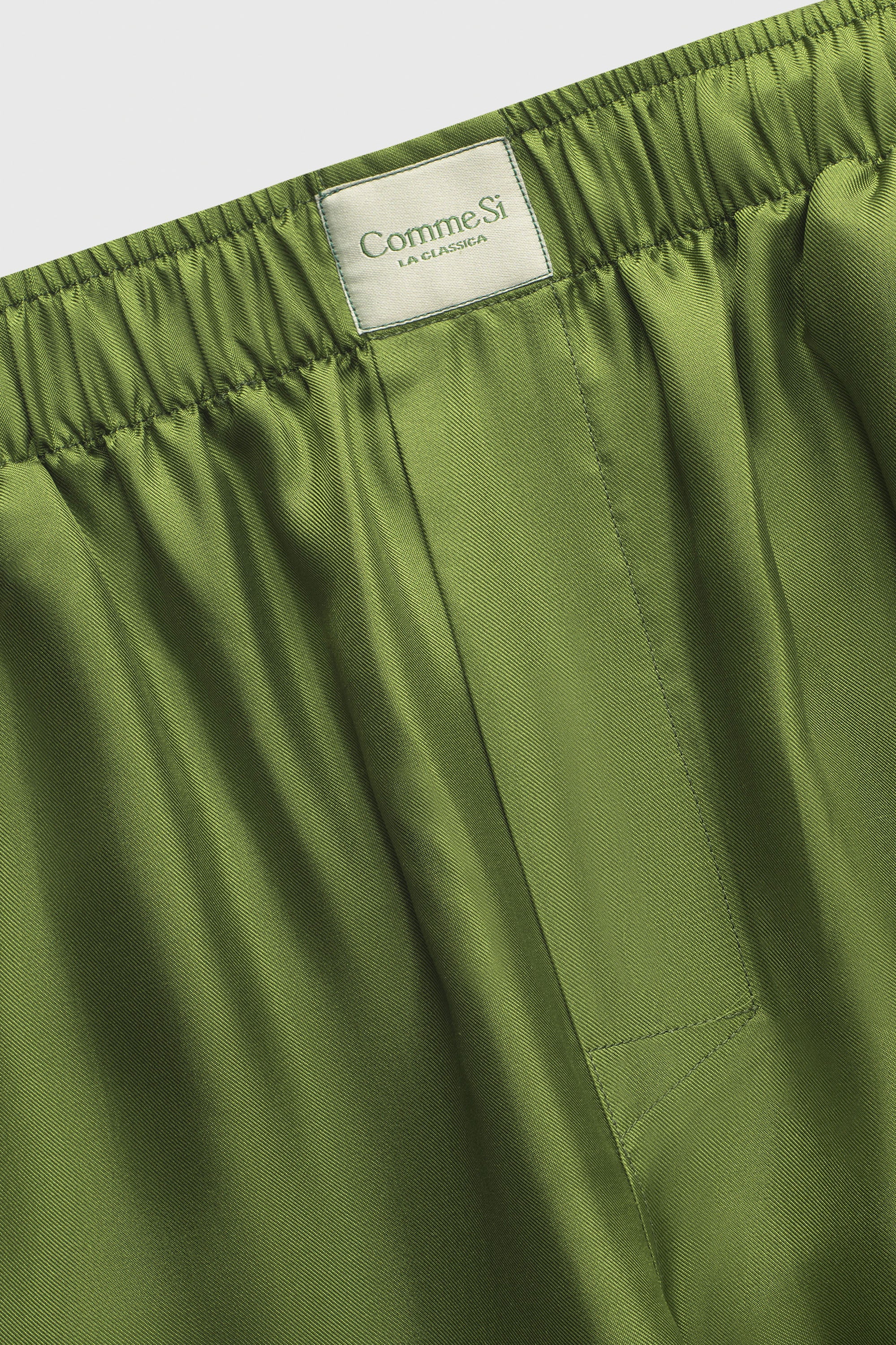 The Piped Silk Twill Set