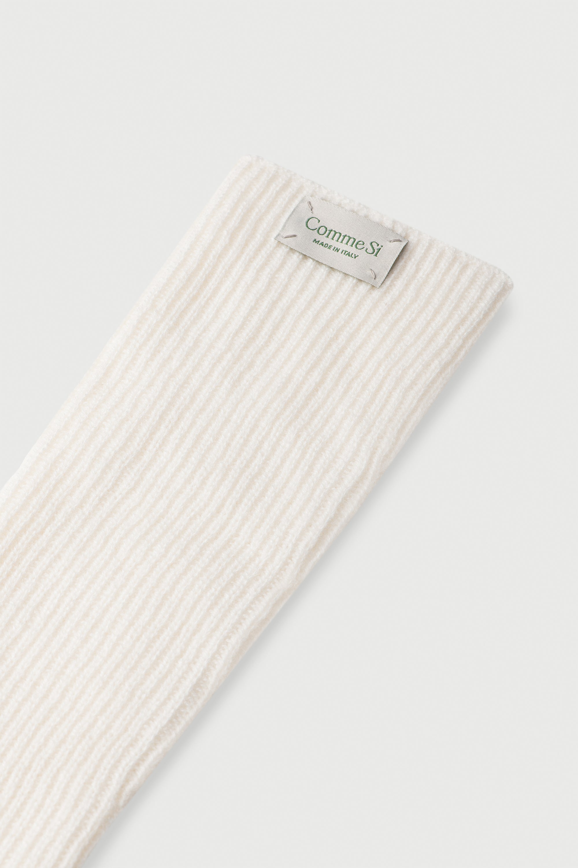The Cashmere Glove, Long