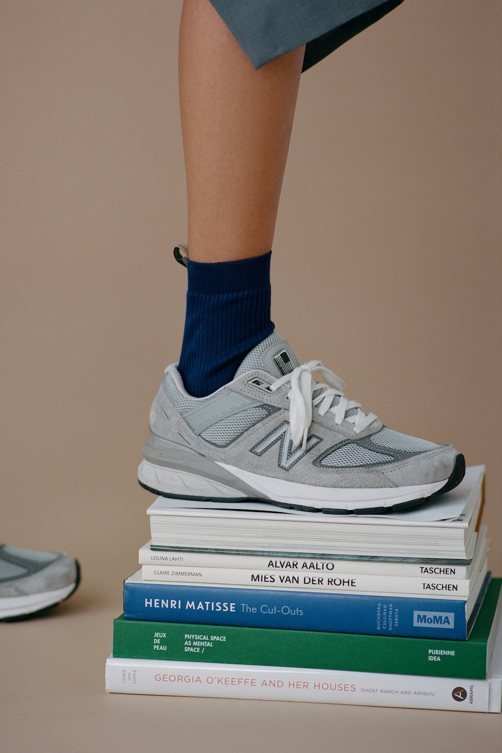The Agnelli Sock in Varsity Blue, Egyptian Cotton, with grey sneakers