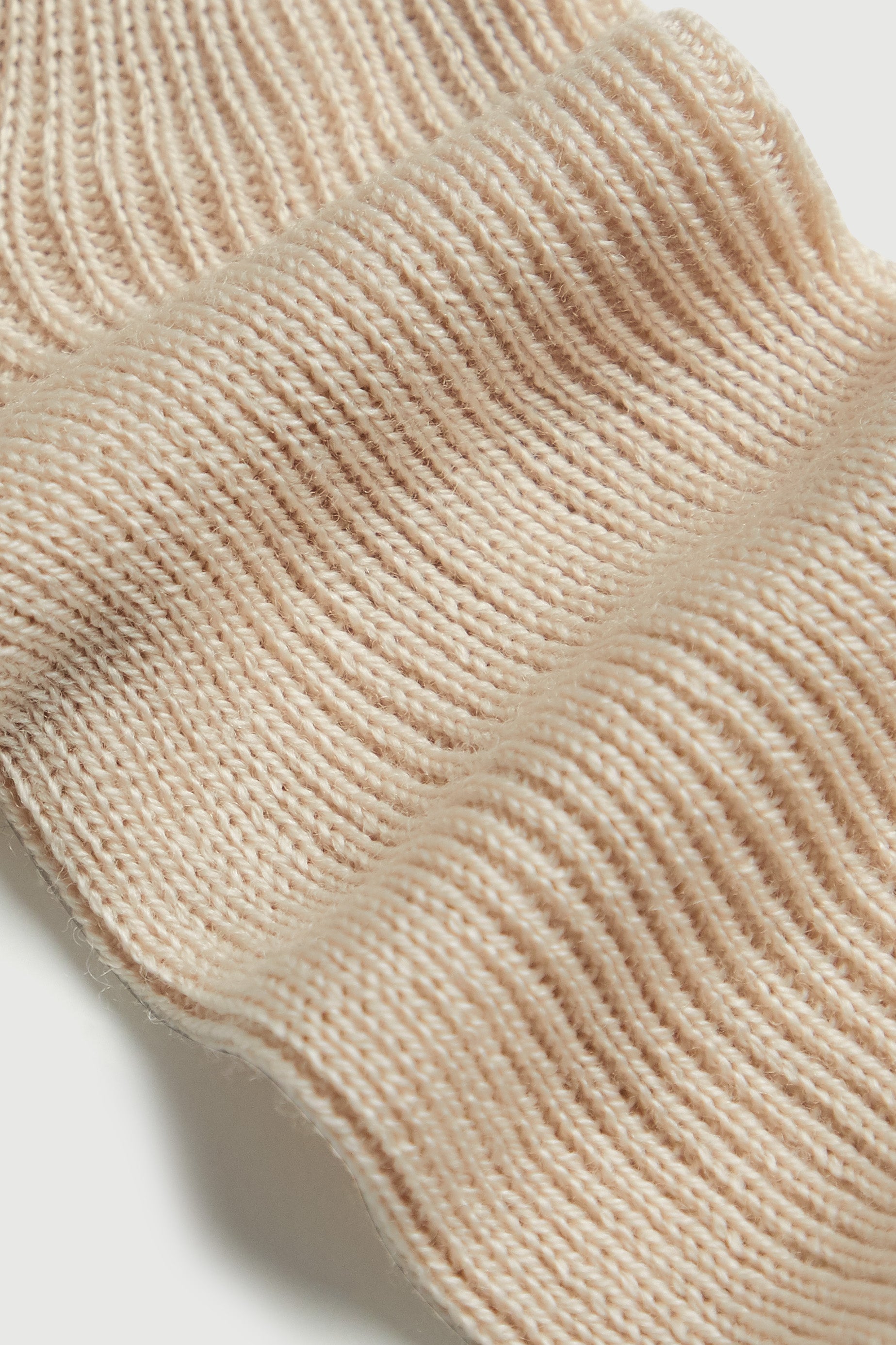 Footbed detail, the merino sock in bisque, comme si